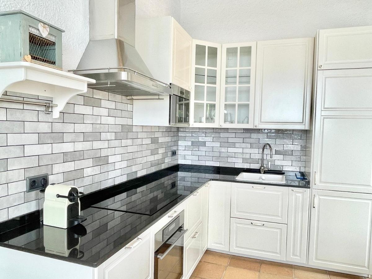Villa Only Adults 2 Pax - Piscina Privada - A/C - Wifi - Bbq Blanes Esterno foto